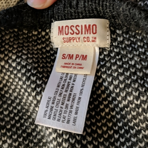 Plaid gray cream poncho - Picture 4 of 4